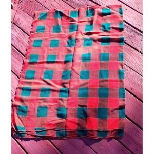 Christmas Tablecloth 78"X58" Rectangular Red Green Checked‎ Gold Thread Holiday